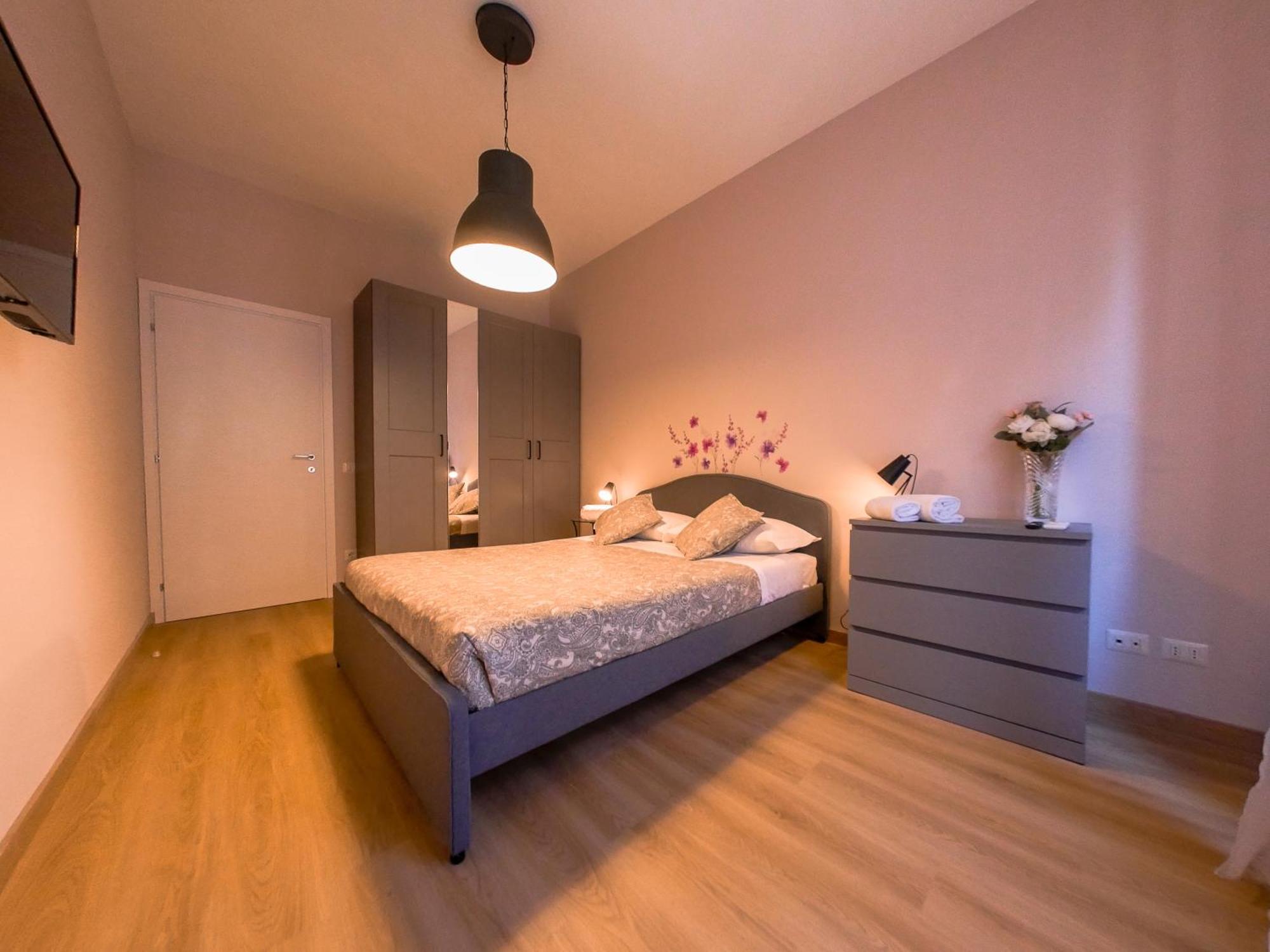 Chic Modern 2-Bedroom Near Metro Rom Eksteriør billede